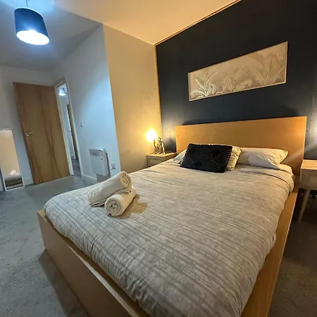 Queen House Stylish Apartment *
